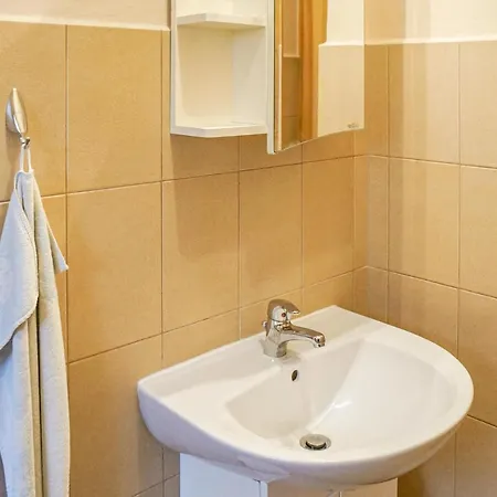 Beautiful In W/ Wifi And 1 Bedrooms  Heviz